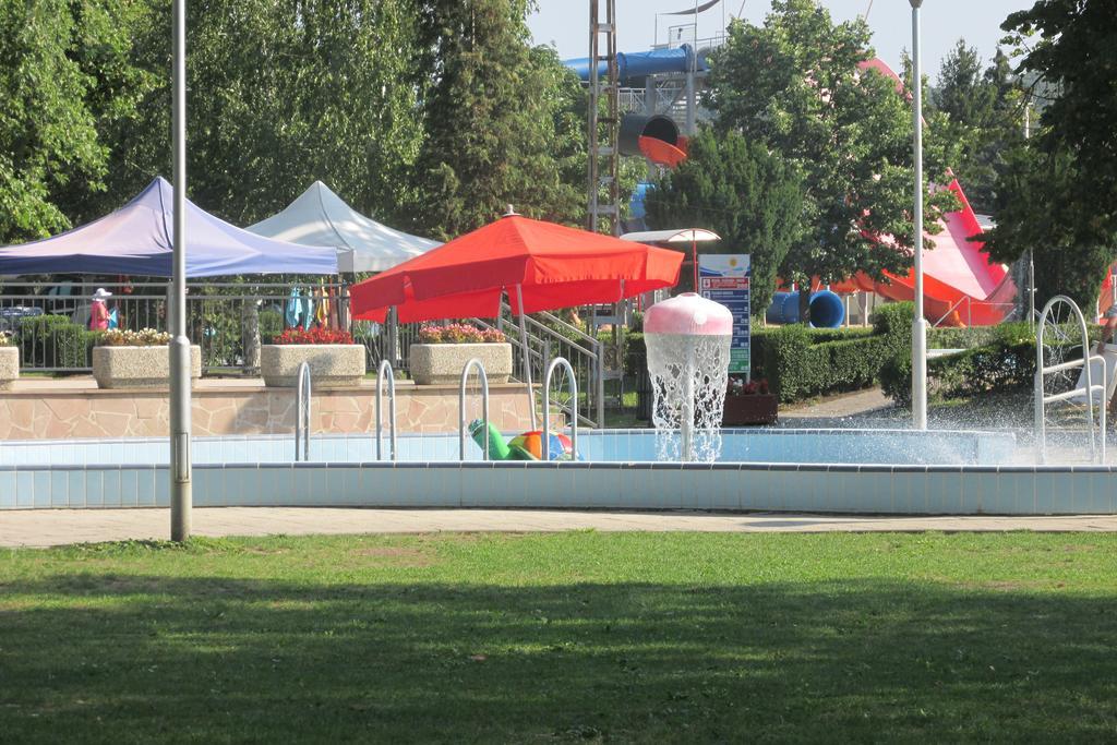 Patak-Party Apartmanok Bogács 外观 照片