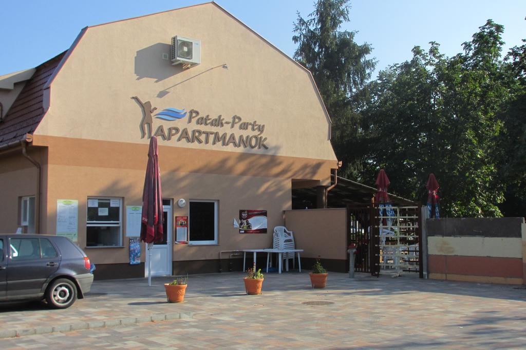 Patak-Party Apartmanok Bogács 外观 照片